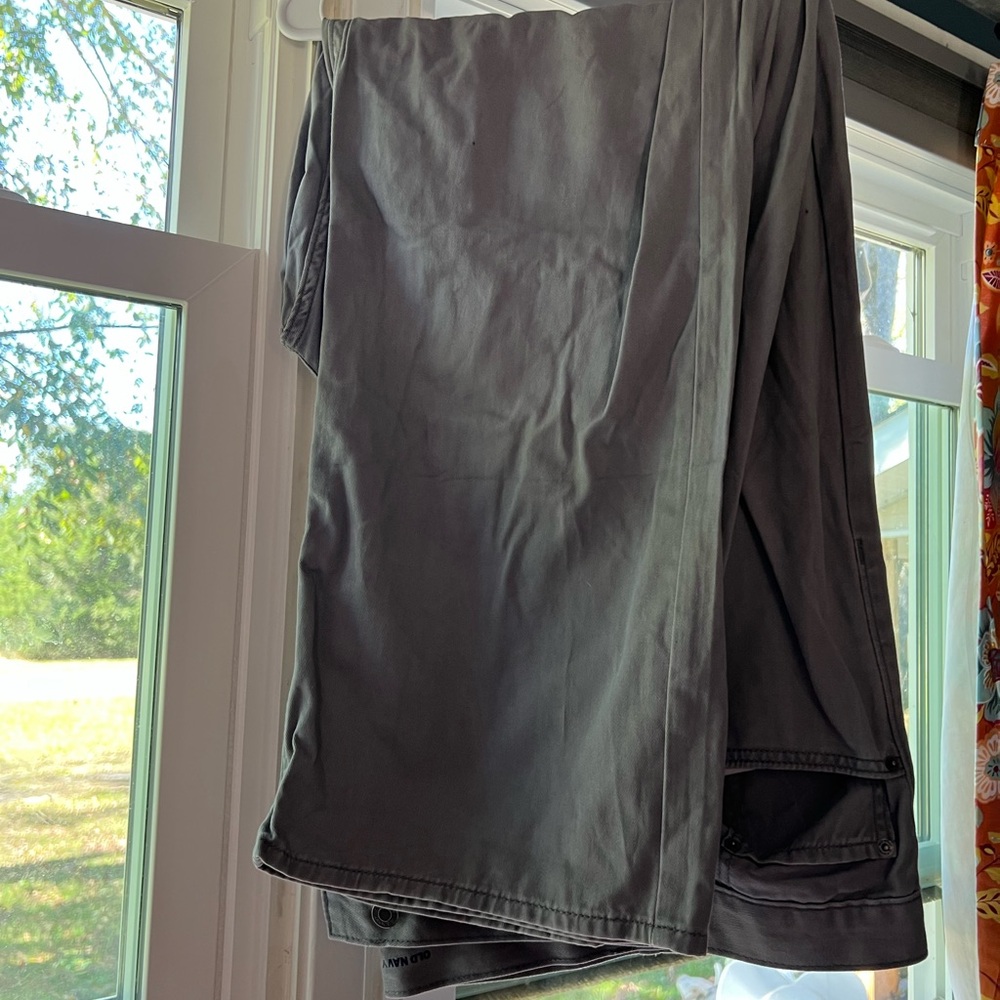 Old Navy Charcoal Straight-Leg Pants